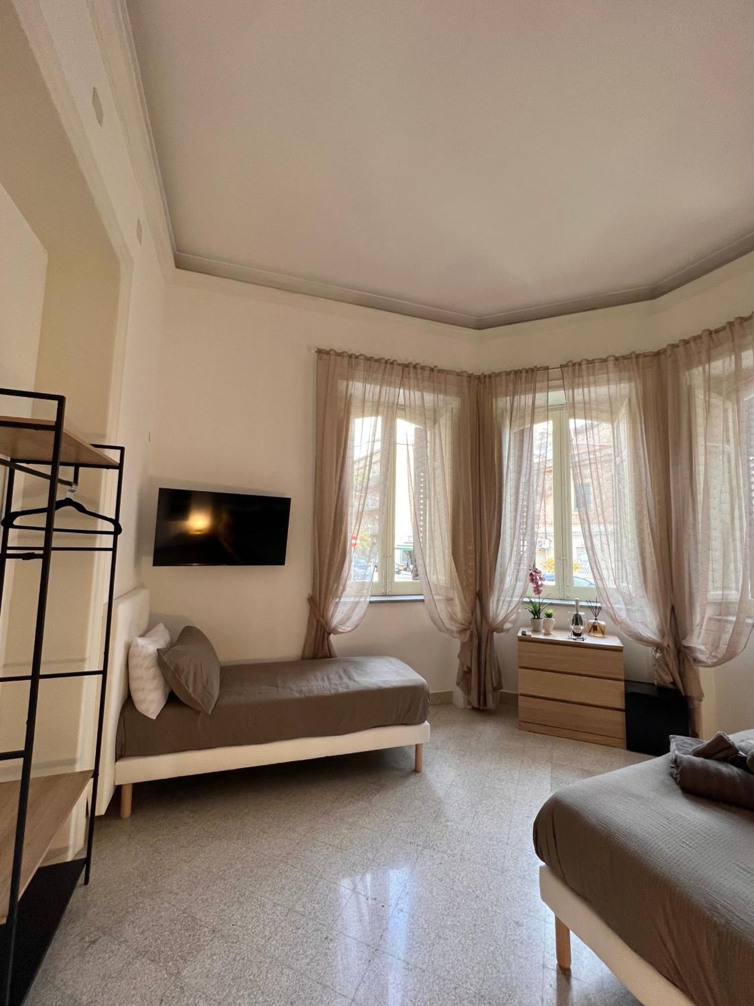 Aristocasa B&B Luxury Rooms Palermo Bagian luar foto