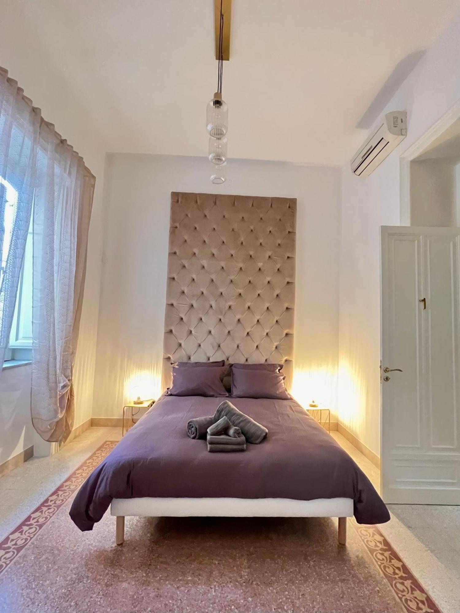 Aristocasa B&B Luxury Rooms Palermo Bagian luar foto