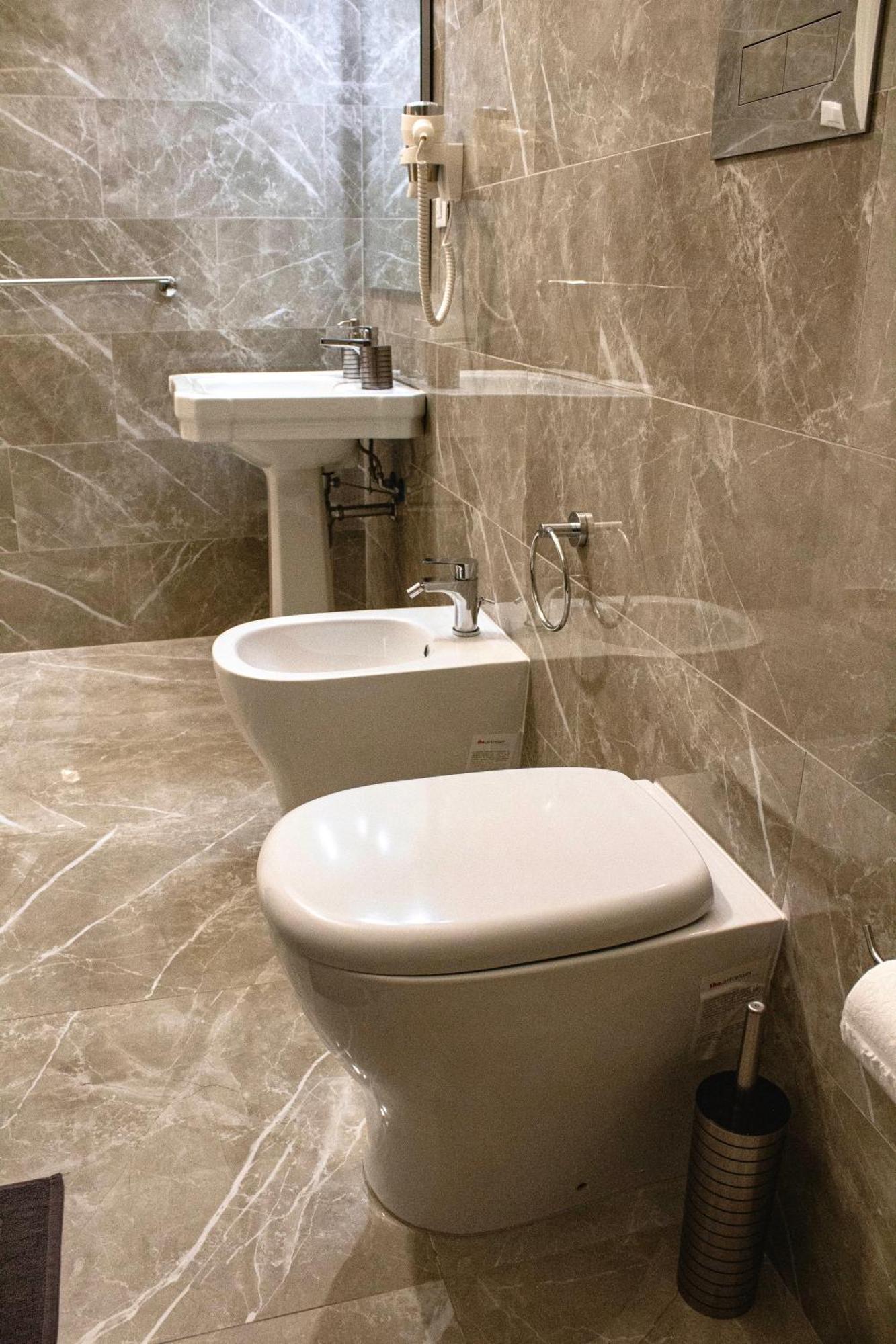 Aristocasa B&B Luxury Rooms Palermo Bagian luar foto